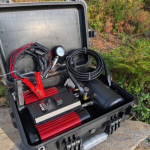 Umeå Offroad COMMANDER 12V Dubbelkompressor 150L/min med Trycktank